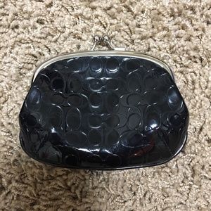 COACH BLACK PATENT COIN PURSE